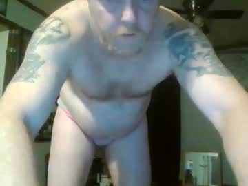 Jearnold44 Chaturbate stream image from March 28, 2025