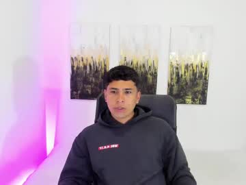 Andyff_ Chaturbate stream image from March 28, 2025