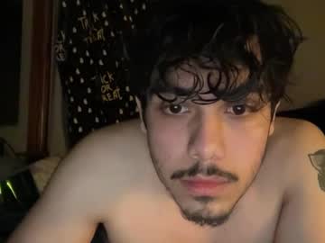 Leyyo777 Chaturbate stream image from March 28, 2025