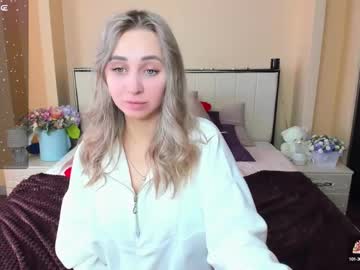 Perfectjulia Chaturbate stream image from March 28, 2025