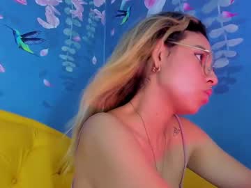 Yuli_Hills Chaturbate stream image from March 28, 2025
