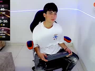 Thommy_Cute Chaturbate stream image from March 28, 2025