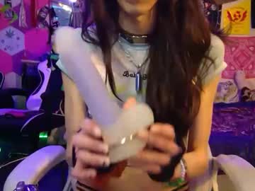 Xxmlg420xx Chaturbate stream image from March 28, 2025