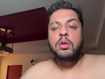 Vickvincenzo Chaturbate stream image from March 28, 2025
