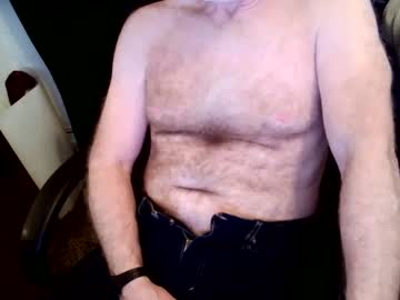 Hairystud8 Chaturbate stream image from March 28, 2025