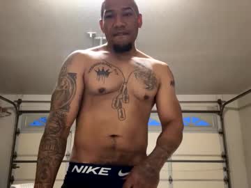Pcuddy3 Chaturbate stream image from March 28, 2025