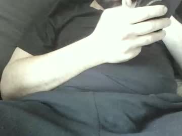 Donutcream90 Chaturbate stream image from March 28, 2025