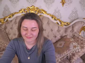 Karlaakushh Chaturbate stream image from March 28, 2025