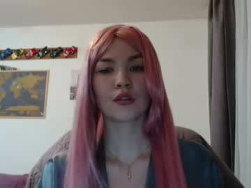 Glitter_Doll Chaturbate stream image from March 28, 2025