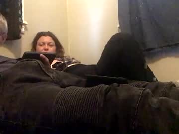 Knkymocouple25 Chaturbate stream image from March 28, 2025
