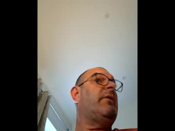 Player17171717 Chaturbate stream image from March 28, 2025