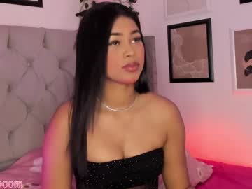 Evieh1_ Chaturbate stream image from March 28, 2025