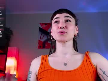 Foxrinehelen Chaturbate stream image from March 28, 2025
