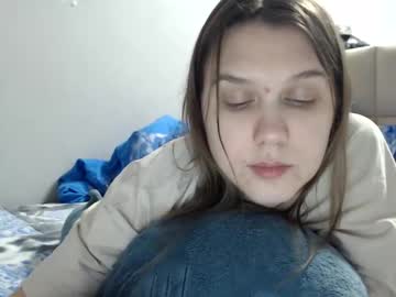 Firststarsara Chaturbate stream image from March 28, 2025
