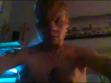 Lighteye12489275 Chaturbate stream image from March 28, 2025