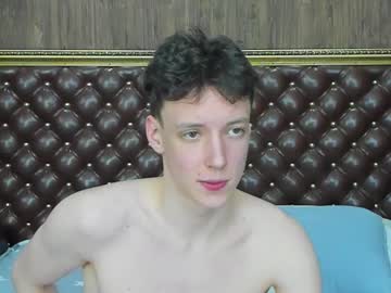 Samuellin Chaturbate stream image from March 28, 2025