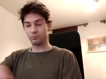Truthallaround Chaturbate stream image from March 28, 2025