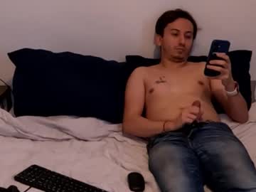 Arochinskyy Chaturbate stream image from March 28, 2025