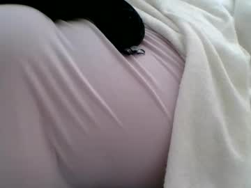 Butterfly8011 Chaturbate stream image from March 28, 2025