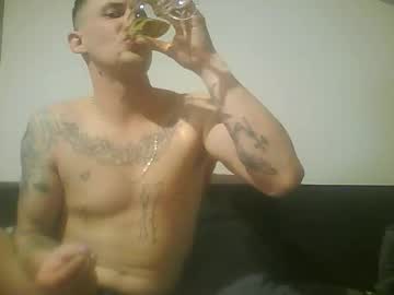 Tonystrawberry Chaturbate stream image from March 28, 2025