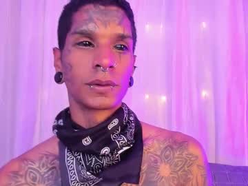 Danyx_Ink Chaturbate stream image from March 28, 2025