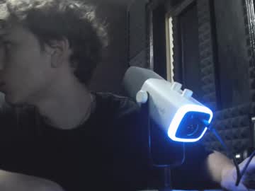 Hot_Boy_2002_ Chaturbate stream image from March 28, 2025