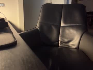 Kyojin0 Chaturbate stream image from March 28, 2025