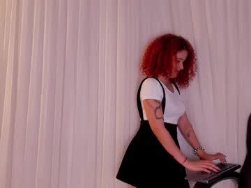 _Avrilwayne Chaturbate stream image from March 28, 2025