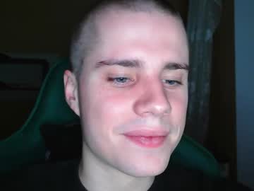 Easyprey1337 Chaturbate stream image from March 28, 2025