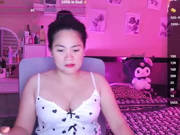 Elleelle123 Chaturbate stream image from March 29, 2025