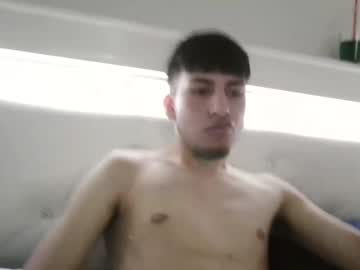 Tom_Sua Chaturbate stream image from March 29, 2025