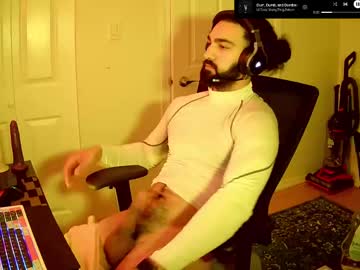 Montygoon Chaturbate stream image from March 29, 2025