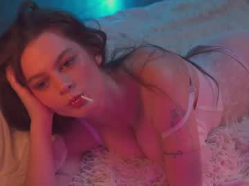 Lorienn Chaturbate stream image from March 29, 2025