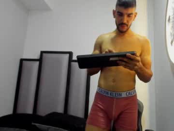 _Calvin_35 Chaturbate stream image from March 29, 2025