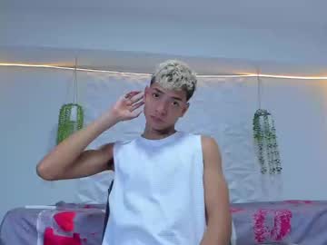 Manu_Mastercum Chaturbate stream image from March 29, 2025
