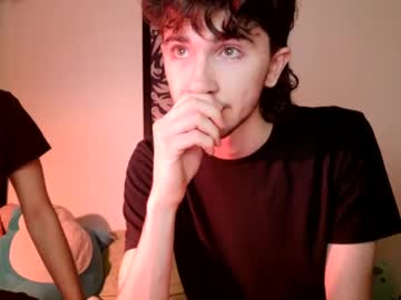 Zipdown_ Chaturbate stream image from March 29, 2025