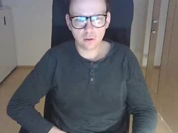 Niceguyflo stream image from March 29, 2025