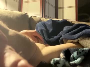 Newgyb980478 Chaturbate stream image from March 29, 2025