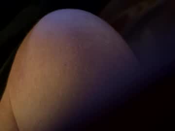 Jgiun123 Chaturbate stream image from March 29, 2025