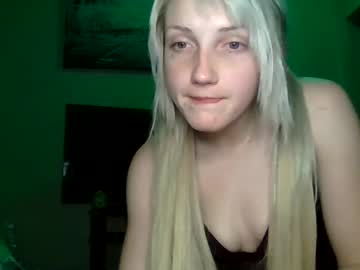 4angel2marie0 Chaturbate stream image from March 29, 2025