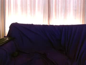 Lilydiva Chaturbate stream image from March 29, 2025