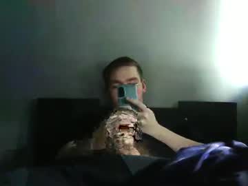 12curty Chaturbate stream image from March 29, 2025