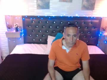 Albert_Guzman Chaturbate stream image from March 29, 2025
