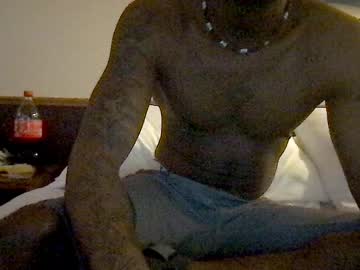 Arson732 Chaturbate stream image from March 29, 2025