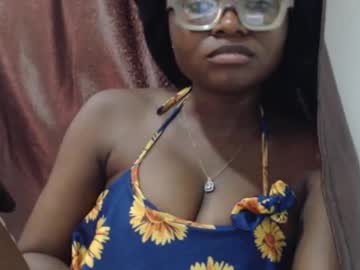 Ebony_Petitxx Chaturbate stream image from March 29, 2025