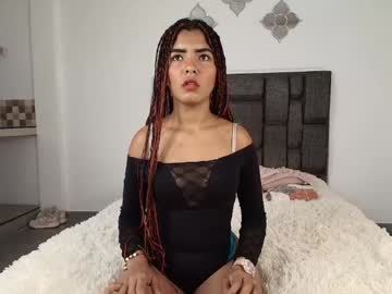 Kathalinathomson Chaturbate stream image from March 29, 2025