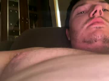 Ryanh98 Chaturbate stream image from March 29, 2025