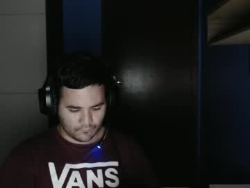 Edwardosso Chaturbate stream image from March 29, 2025