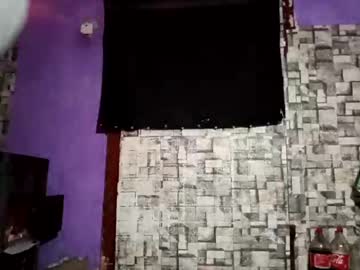 Parejaloca1622 Chaturbate stream image from March 29, 2025