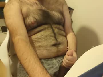 Versbear03 Chaturbate stream image from March 29, 2025